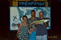 Семейный отдых и трофейная рыбалка на Ахтубе летом (июль на рыболовной базе \"Трехречье\")