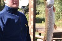 Крупная сентябрьская щука (рыбалка на Ахтубе в Трехречье)