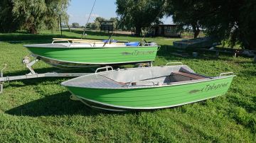 Новые лодки Wyatboat-430 для рыбалки в Трехречье на Ахтубе
